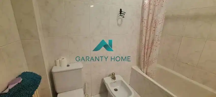 Flat with balcony to rent in San Bernardo - Carmelitas - Campus, imagen 22