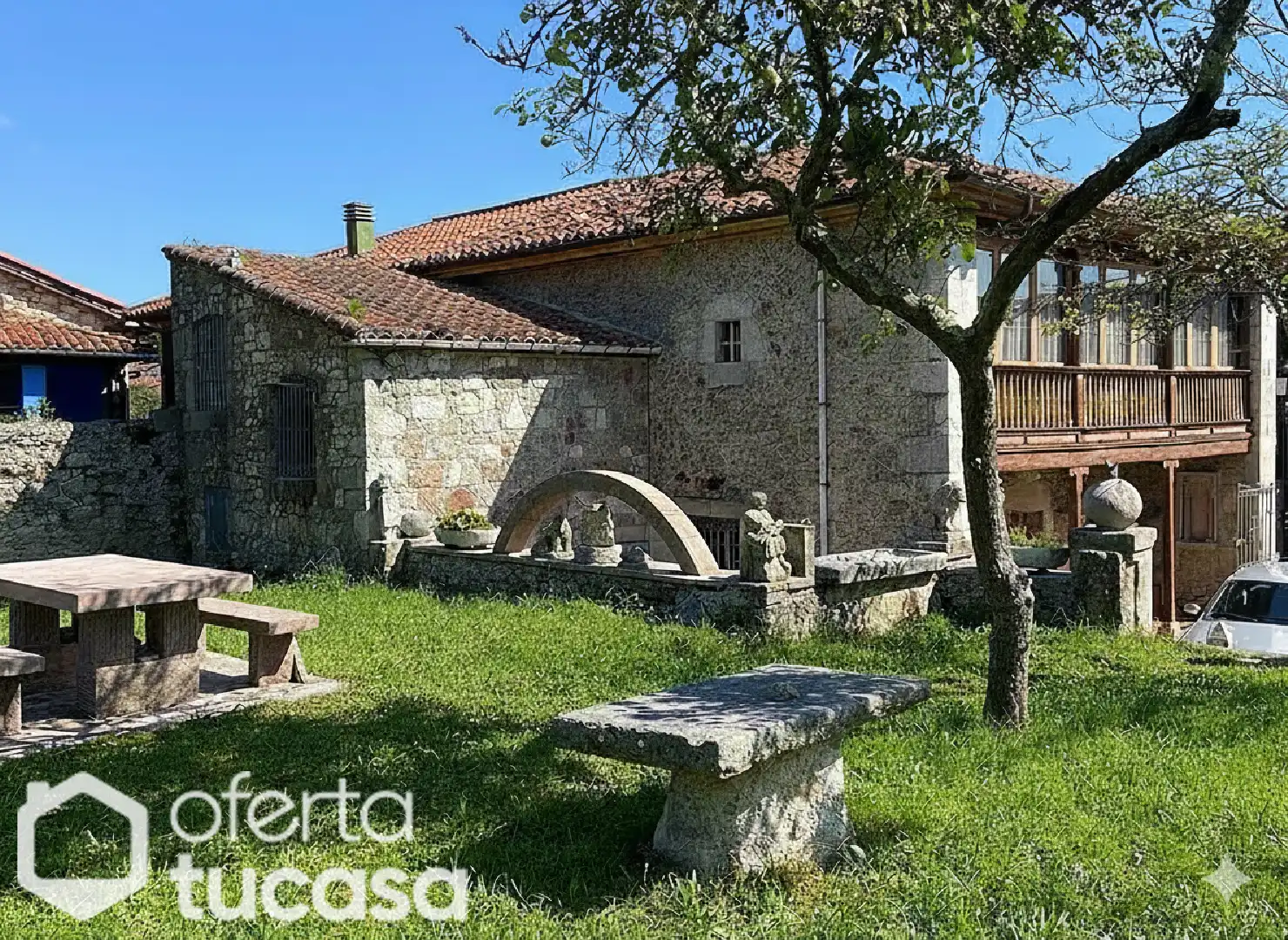 Vista exterior de Piso en venta en Cabrales con Jardín privado y Amueblado
