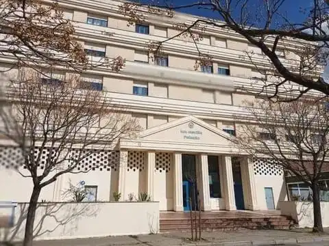 Außenansicht von Wohnung zum Verkauf in Sevilla mit Klimaanlage und Gemeinschaftspool