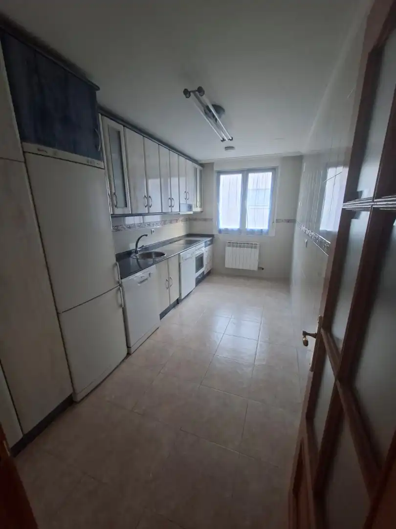 Kitchen of Detached homes for sale in Lardero  with Heating, Parquet flooring and Terrace