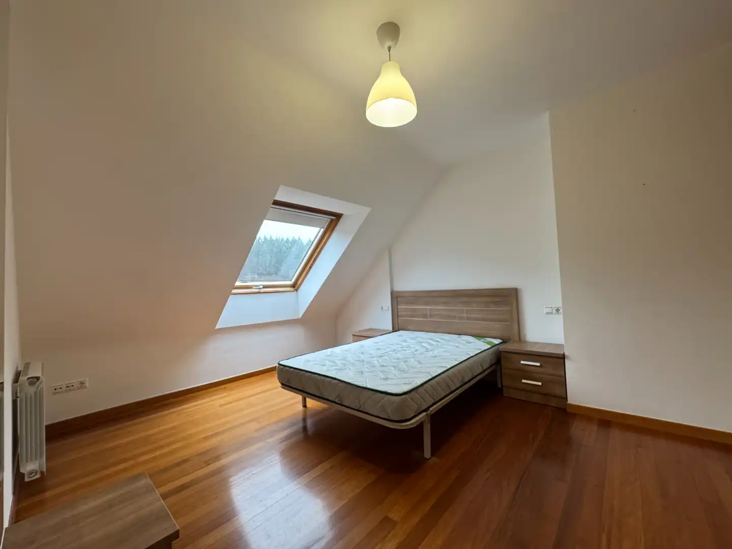 Bedroom of Flat for rent in Ames  with Heating, Storage room and Furnished