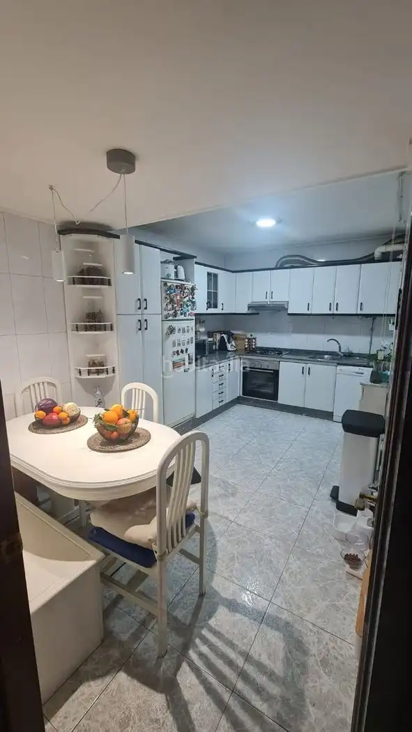 Pis amb ascensor en venda a Rúa Celso Emilio Ferreiro 13, imagen 2