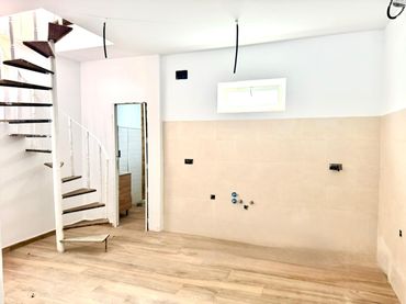 Casa con balcone in vendita a Núcleo urbano