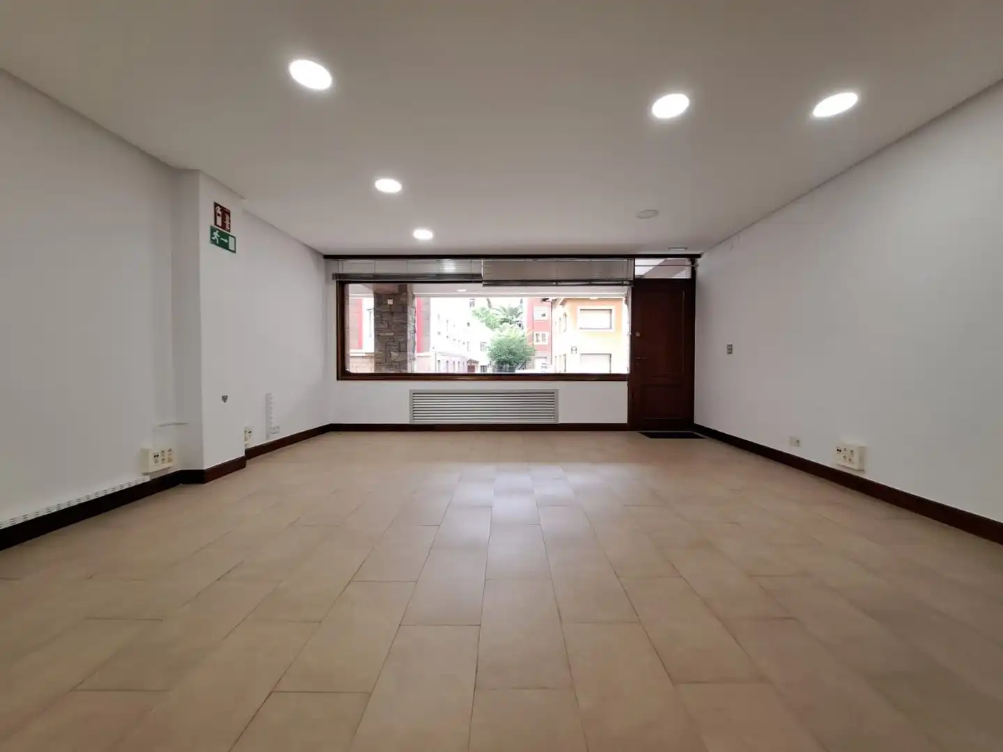 Oficina en alquiler en Joaquin Arellano, imagen 24