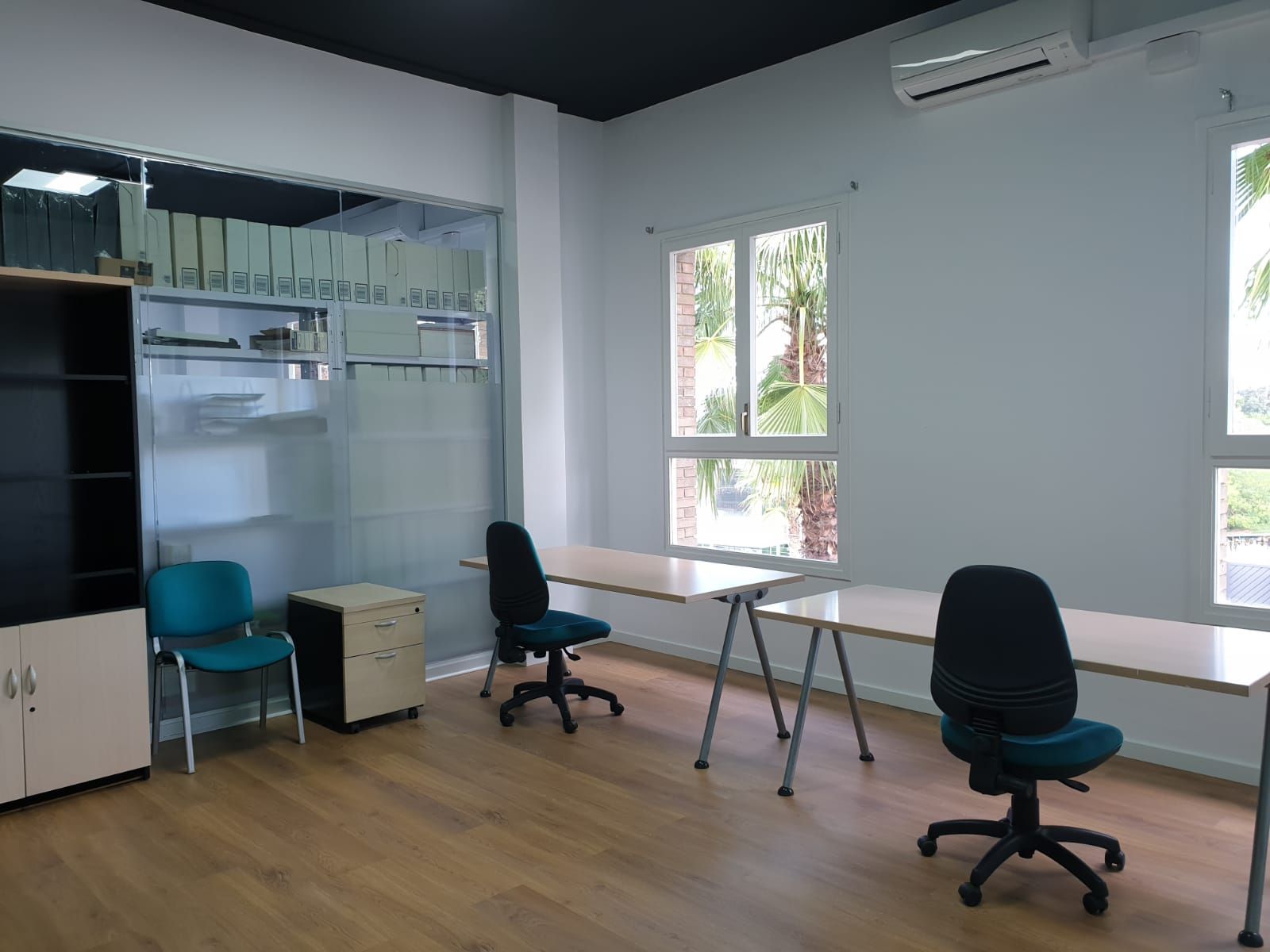 Office to rent in Sant Cugat del Vallès  with Air Conditioner, Heating and Internet