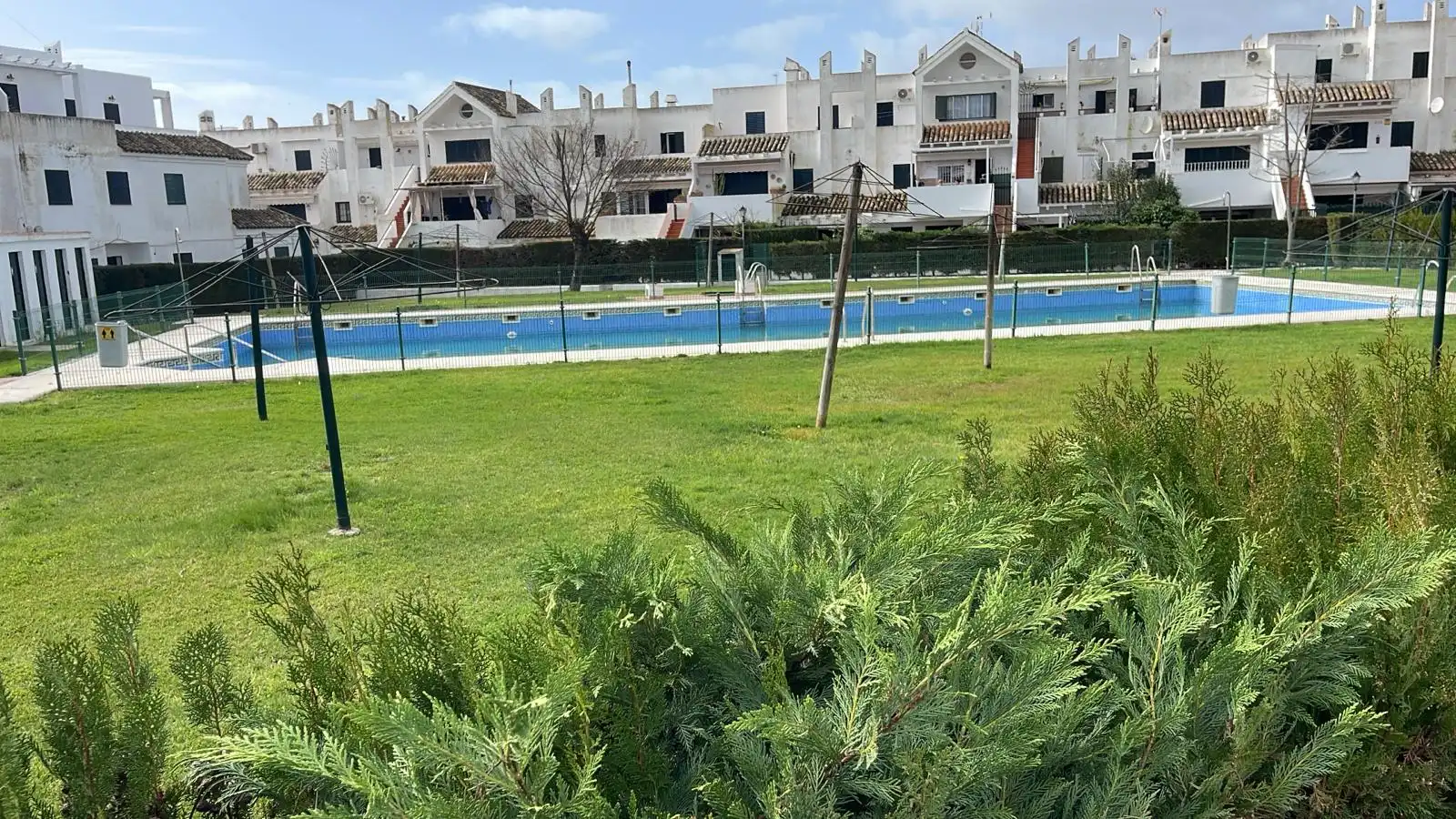 Piscina de Apartament en venda en El Portil amb Terrassa, Moblat i Piscina comunitària