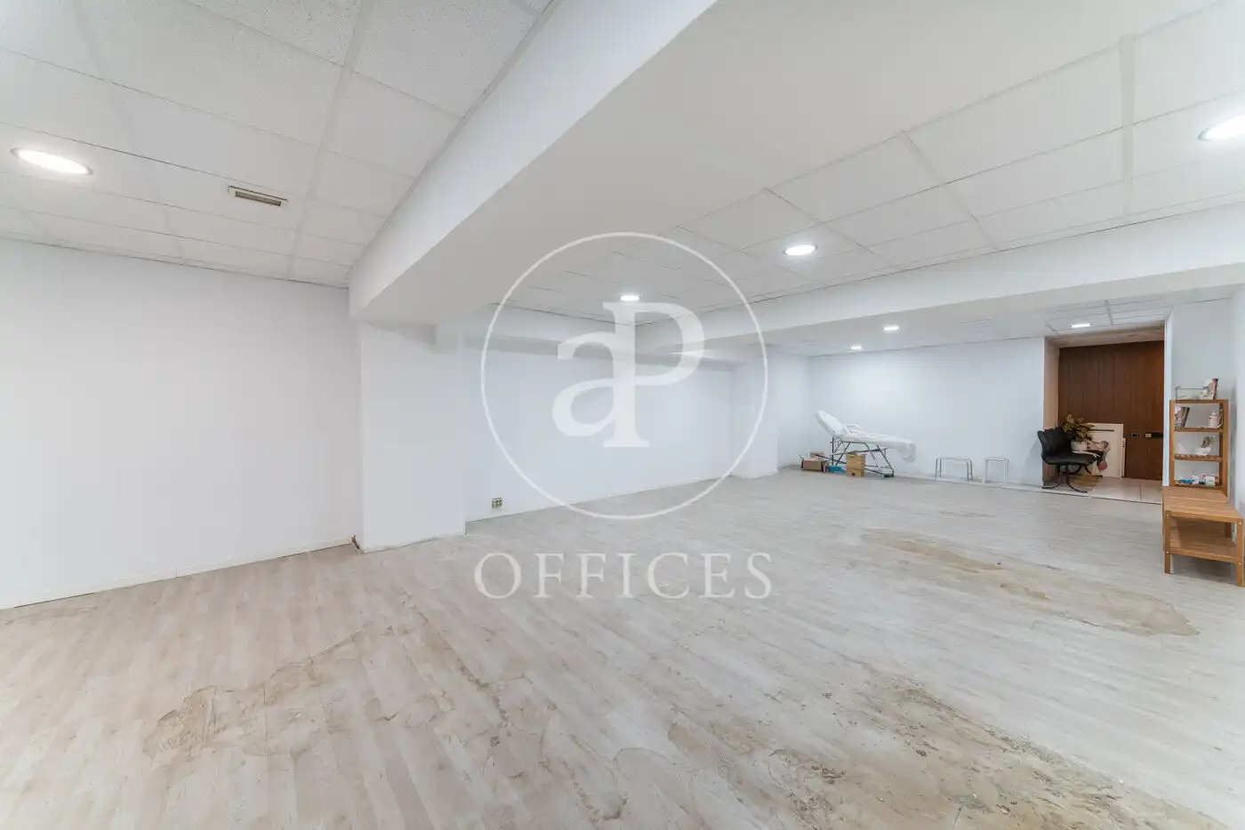 Büro zum Verkauf in Madrid mit Klimaanlage und Heizung
