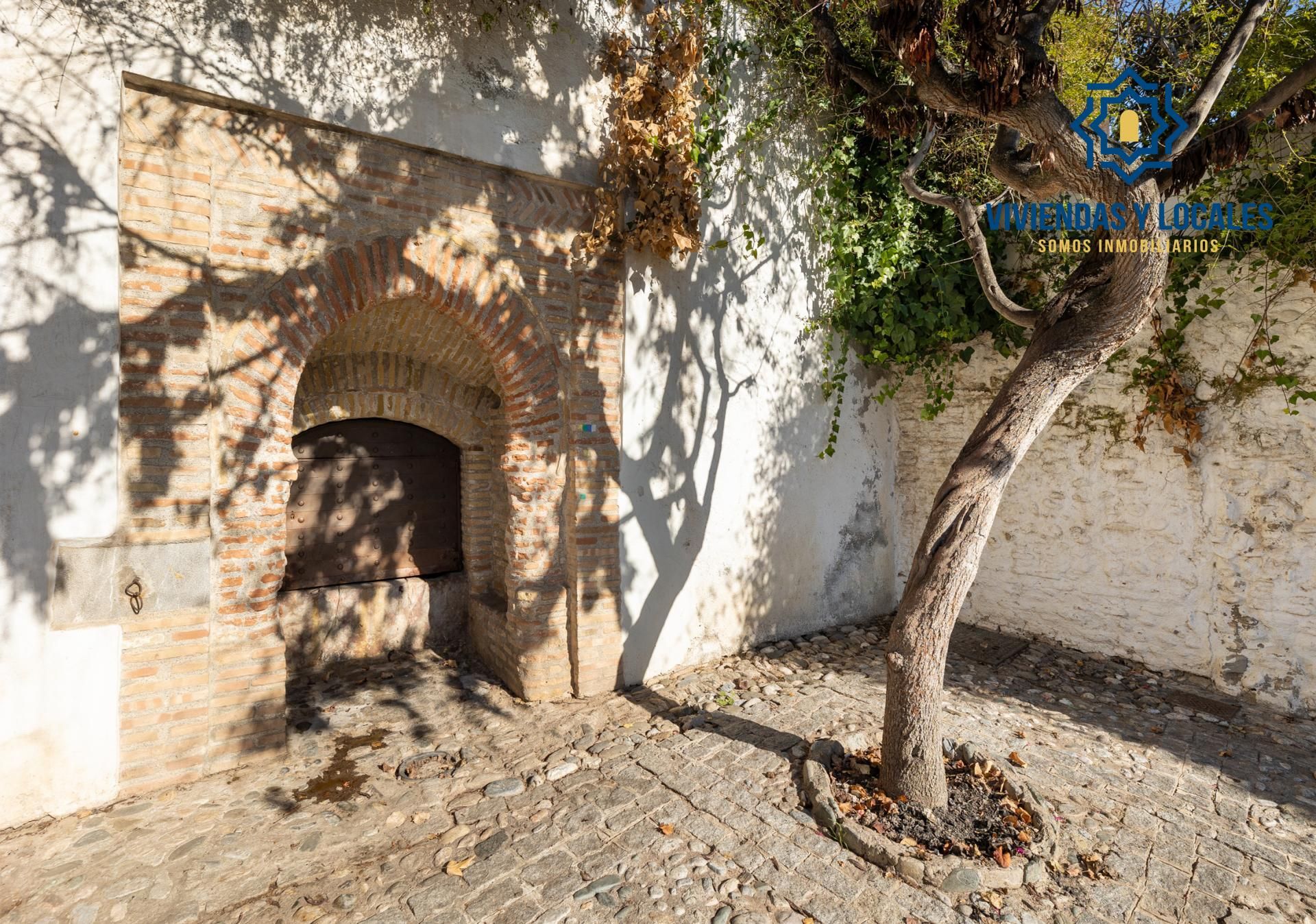Vista exterior de Apartament en venda en  Granada Capital amb Aire condicionat
