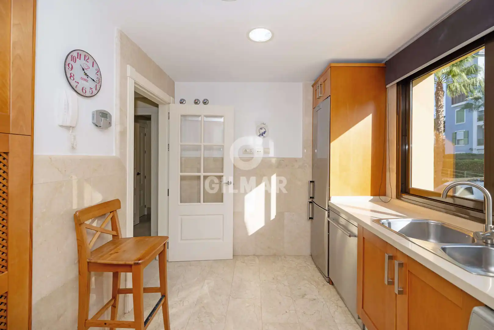 Appartamento con terrazza in vendita a Puerto de Sotogrande - La Marina, imagen 16