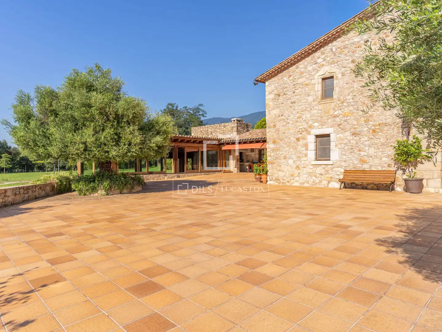 Terrace of Country homes for sale in Breda  with Air Conditioner, Heating and Private garden