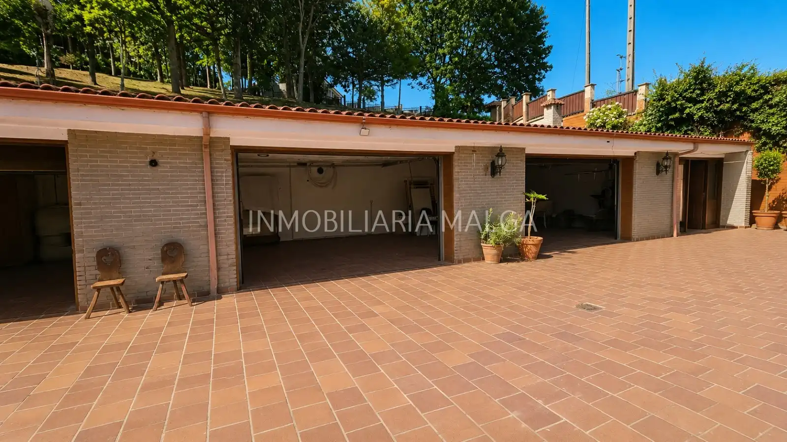 Vista exterior de Casa o xalet en venda en Colunga amb Calefacció, Jardí privat i Parquet