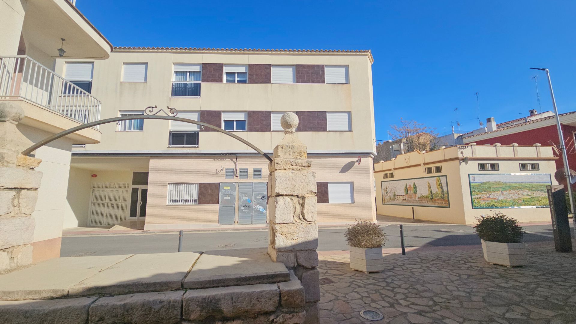 Exterior view of Flat for sale in Càlig  with Storage room, Furnished and Oven