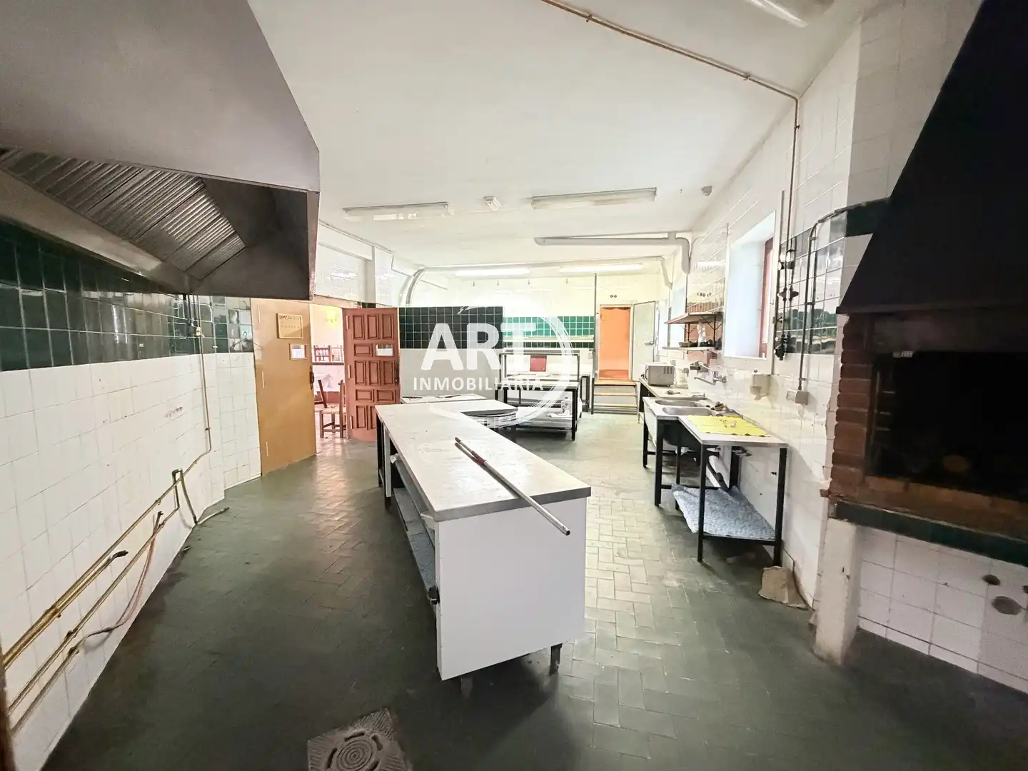 Kitchen of Buildings for sale in Alcalá de la Selva