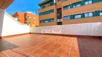 Exterior view of Attic for sale in  Valencia Capital  with Air Conditioner and Terrace