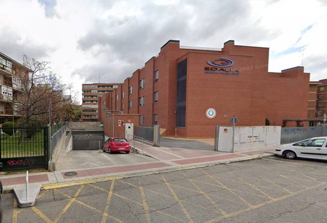 Garaje en Venta en Calle Milán, 6 en Veredillas