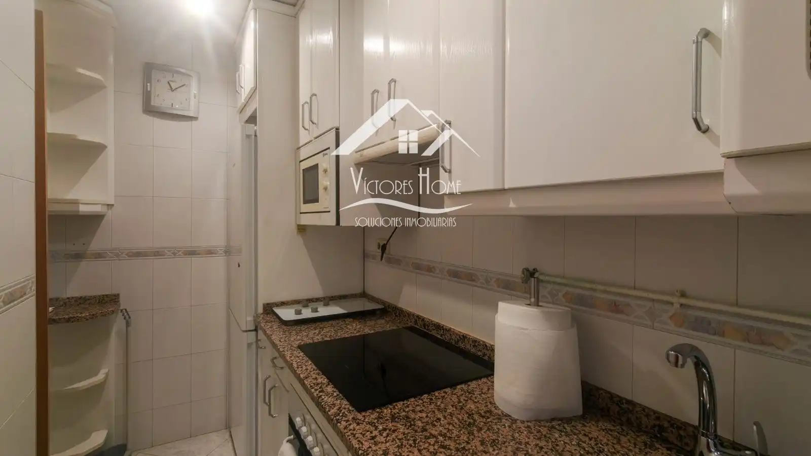 Kitchen of Flat for rent in Madrid  with Air Conditioner, Heating and Terrace