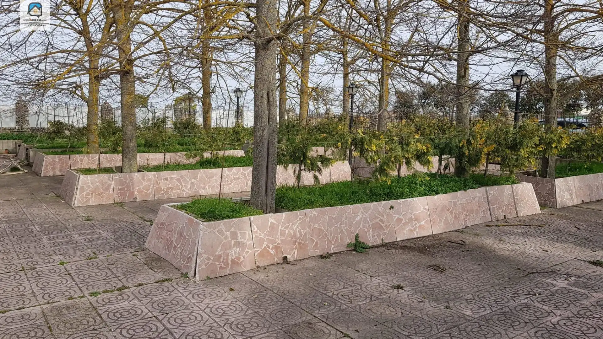 Terrassa de Casa o xalet en venda en Palencia amb Jardí privat, Terrassa i Piscina