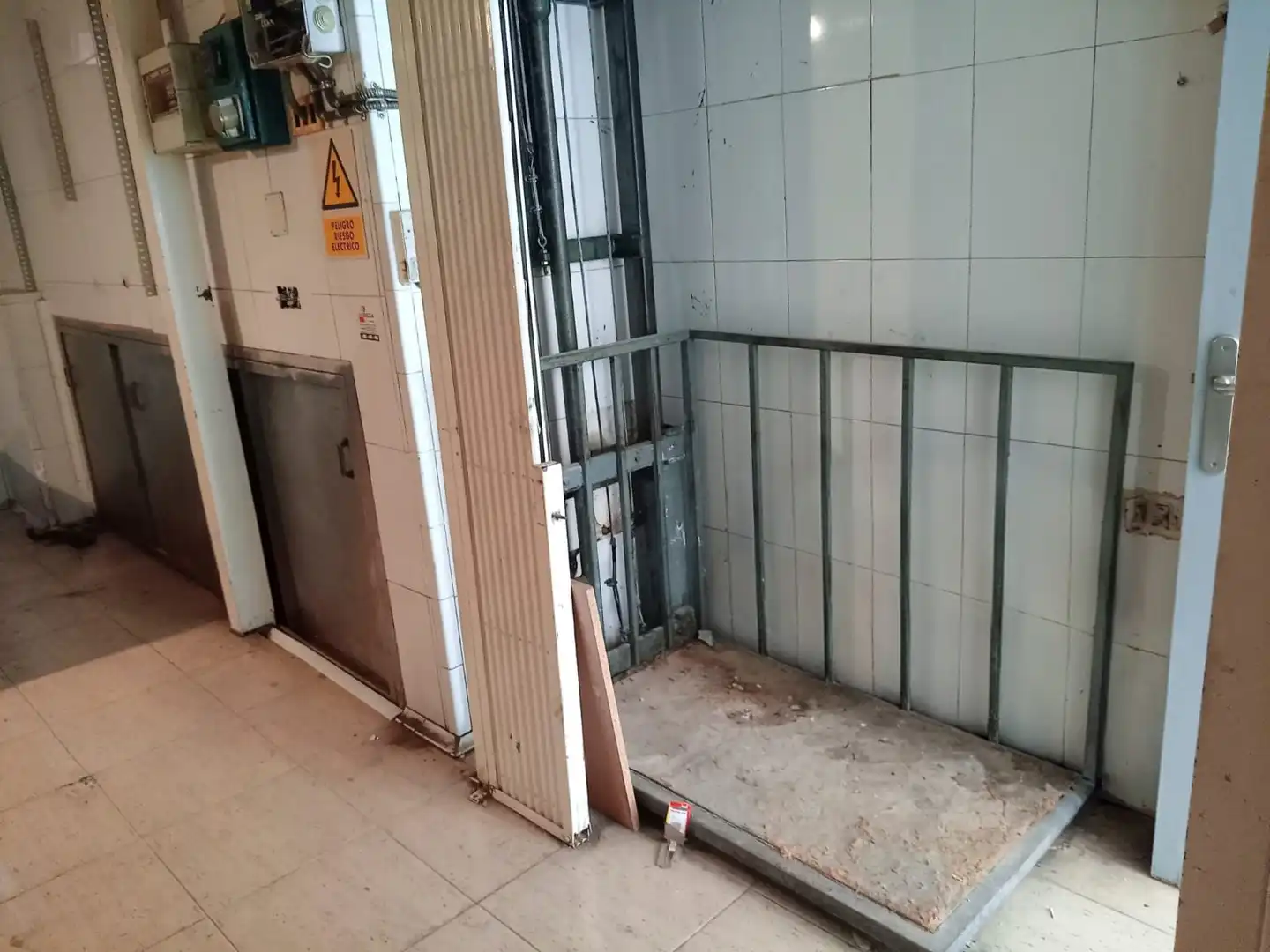 Local comercial en venda a Sur, imagen 6