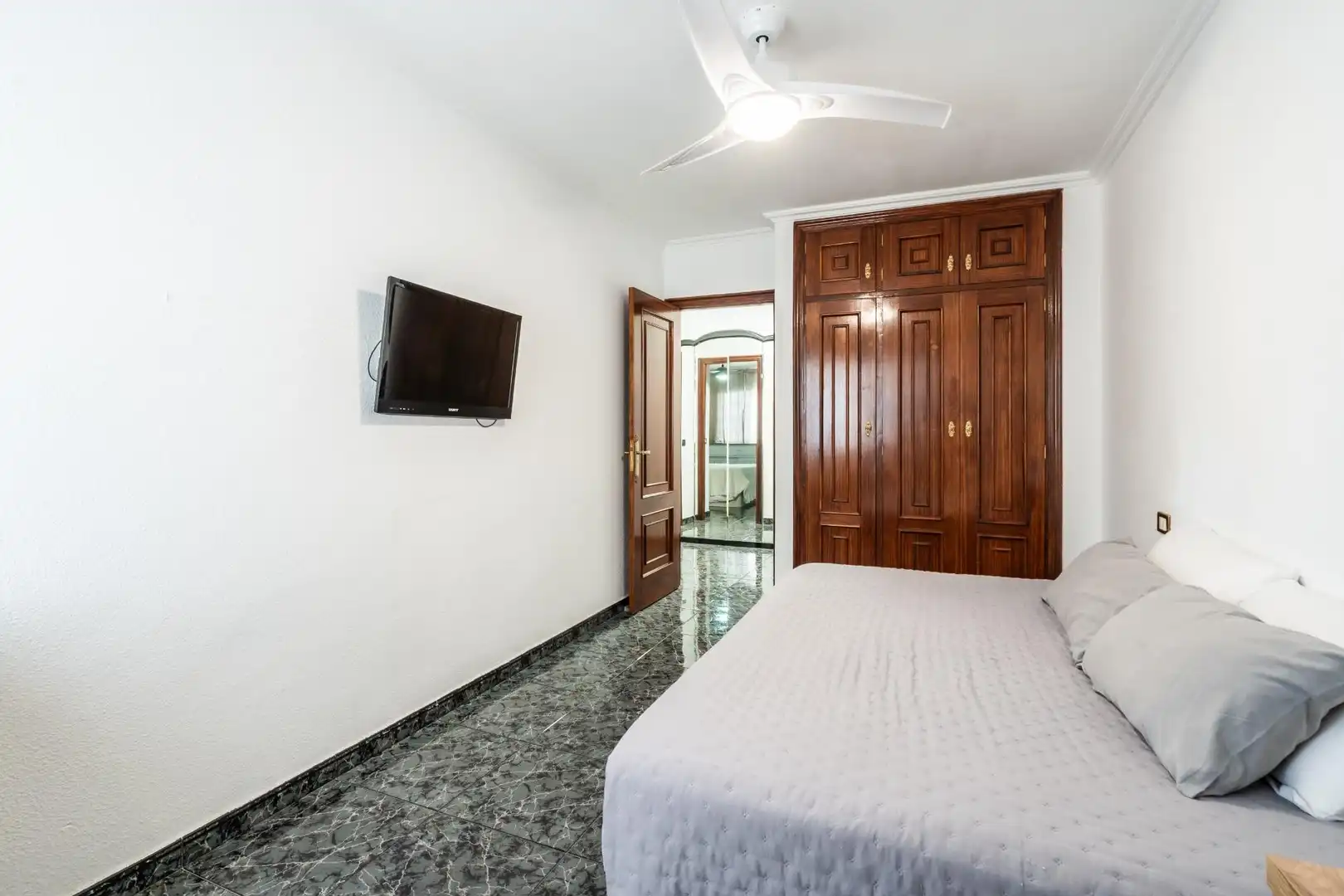 Dormitori de Apartament en venda en Arona amb Terrassa i Moblat