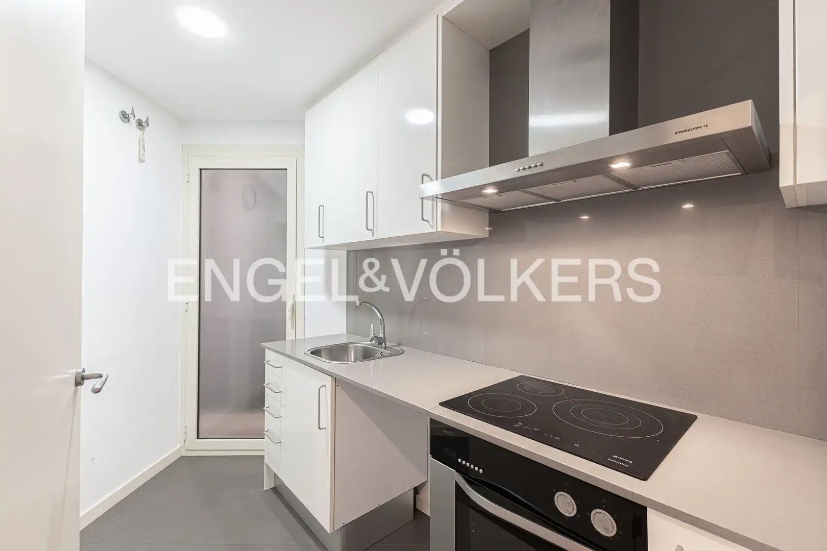 Cocina de Piso en venta en Barcelona con Aire acondicionado, Calefacción y Parquet