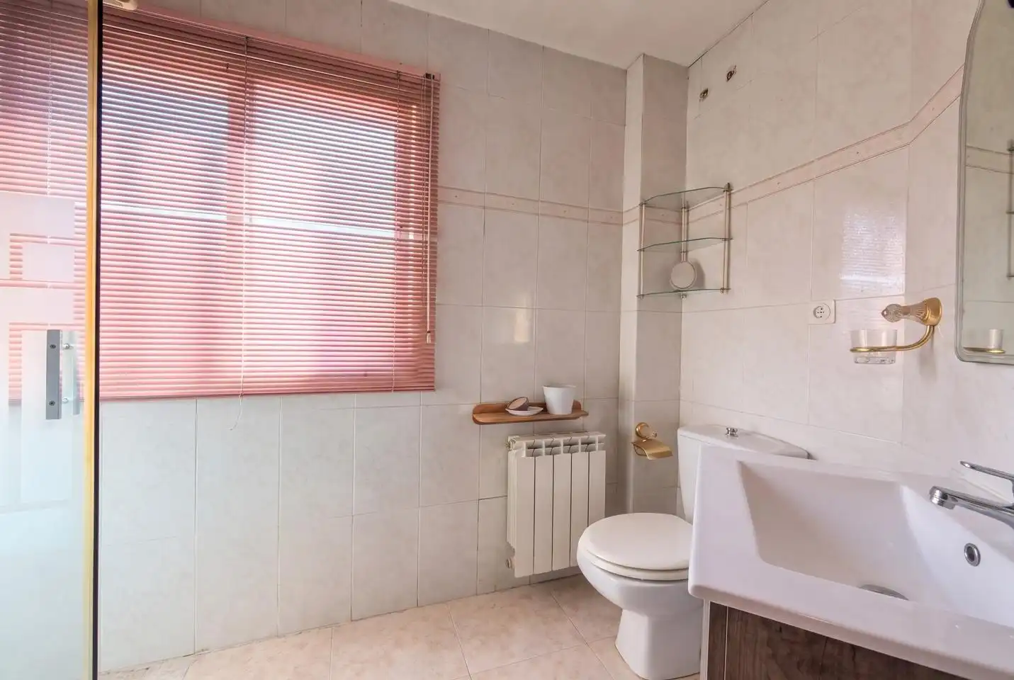 Baño de Casa o chalet en venta en Las Conejeras - Esparragal