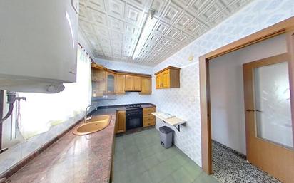 Kitchen of Flat for sale in  Valencia Capital  with Terrace
