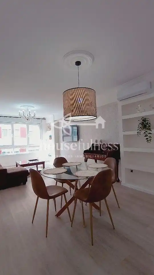 Comedor de Piso de alquiler en Ferrol con Aire acondicionado, Calefacción y Terraza