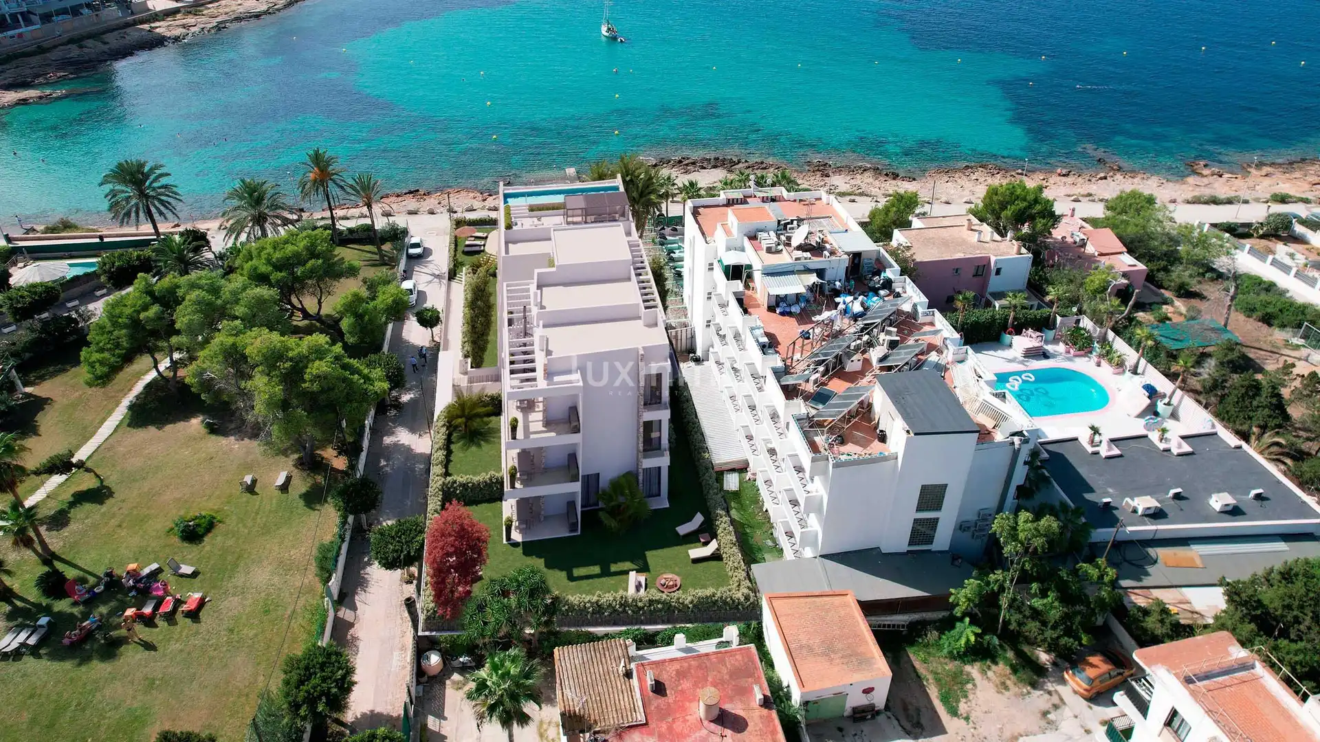 Außenansicht von Wohnung zum Verkauf in Sant Antoni de Portmany mit Klimaanlage, Privatgarten und Terrasse