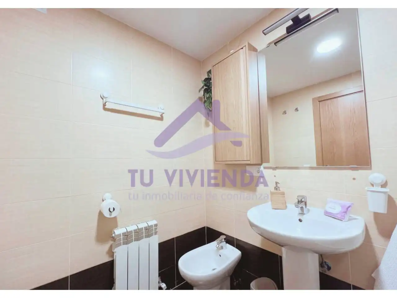 Baño de Piso en venta en Íscar con Trastero