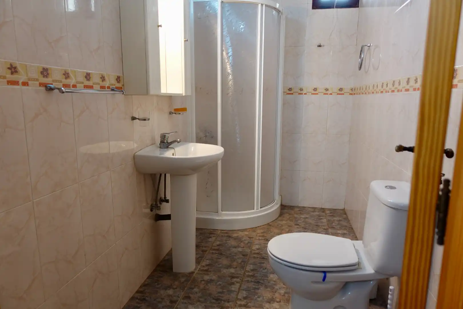 Baño de Casa o chalet en venta en Telde con Jardín privado, Terraza y Amueblado