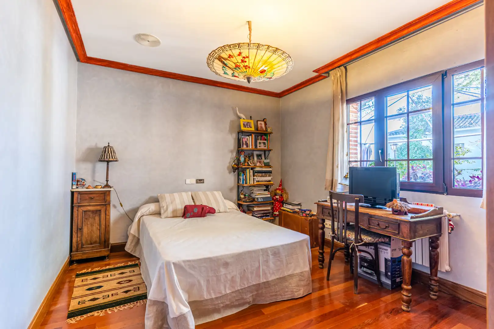 Habitación de Casa o chalet en venta en Las Rozas de Madrid con Aire acondicionado, Calefacción y Jardín privado