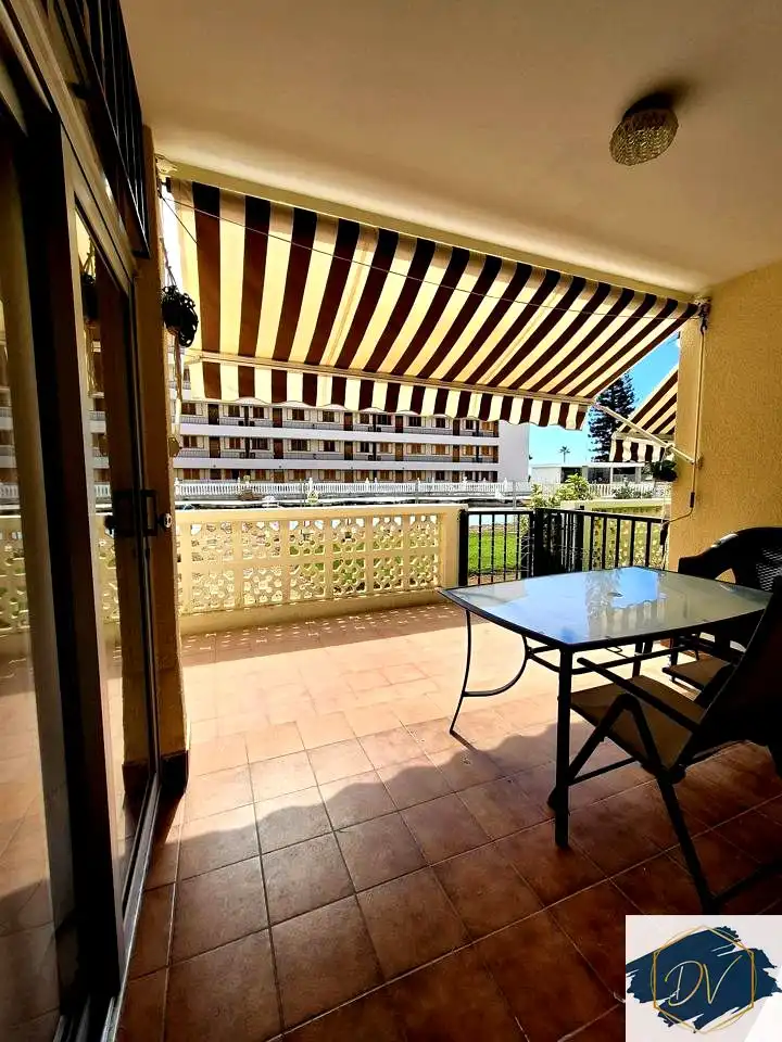 Terrace of Ground floor for sale in Los Cristianos