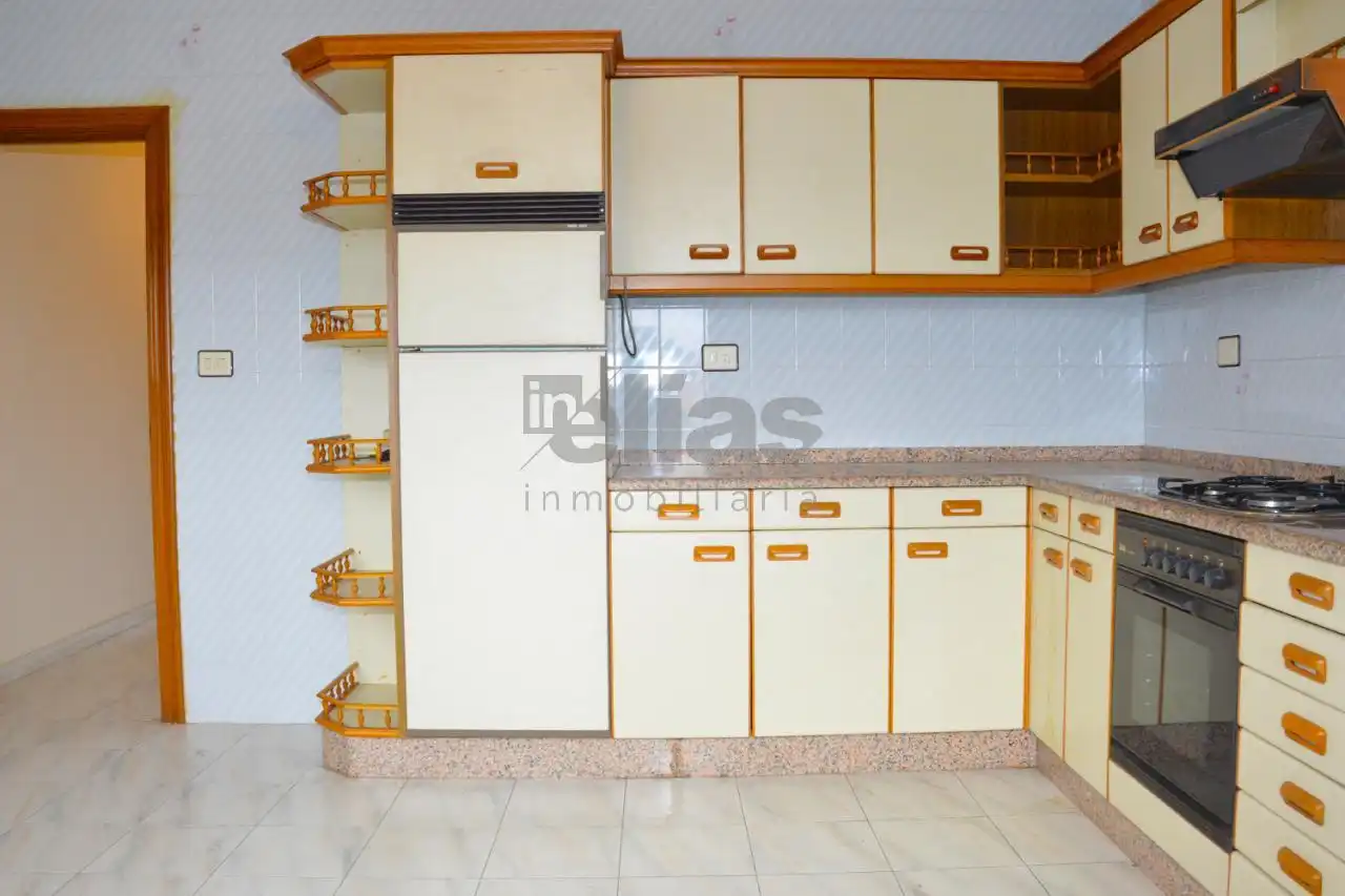 Cocina de Piso en venta en Zas