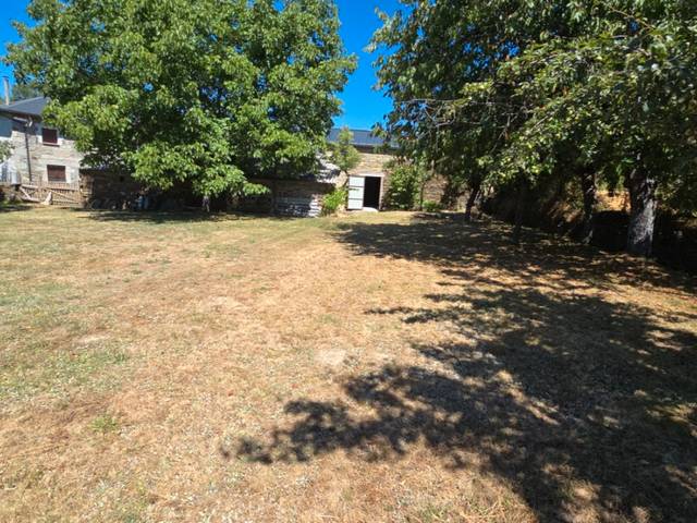 Terreno en Venta en Barrio de Lomba, 68 en Cobreros