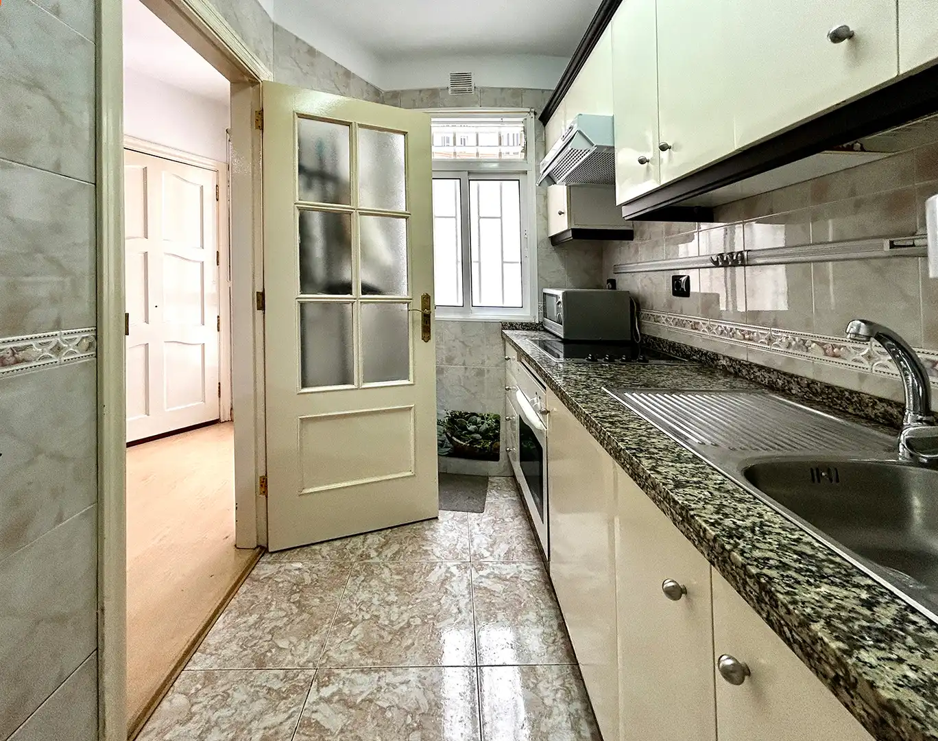 Wohnung mit Aufzug zum Verkauf in Calle de Carmen Monteverde, imagen 7