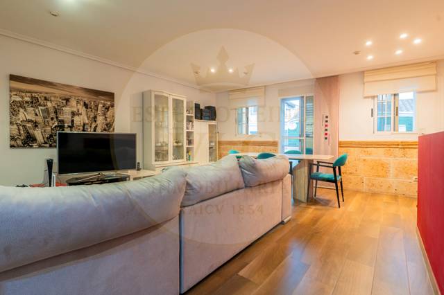 Casa adosada en Venta en El Cabanyal - El Canyamelar