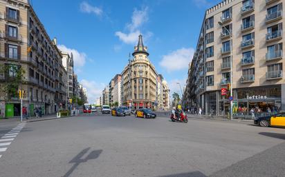 Vista exterior de Pis en venda en  Barcelona Capital amb Aire condicionat, Calefacció i Parquet