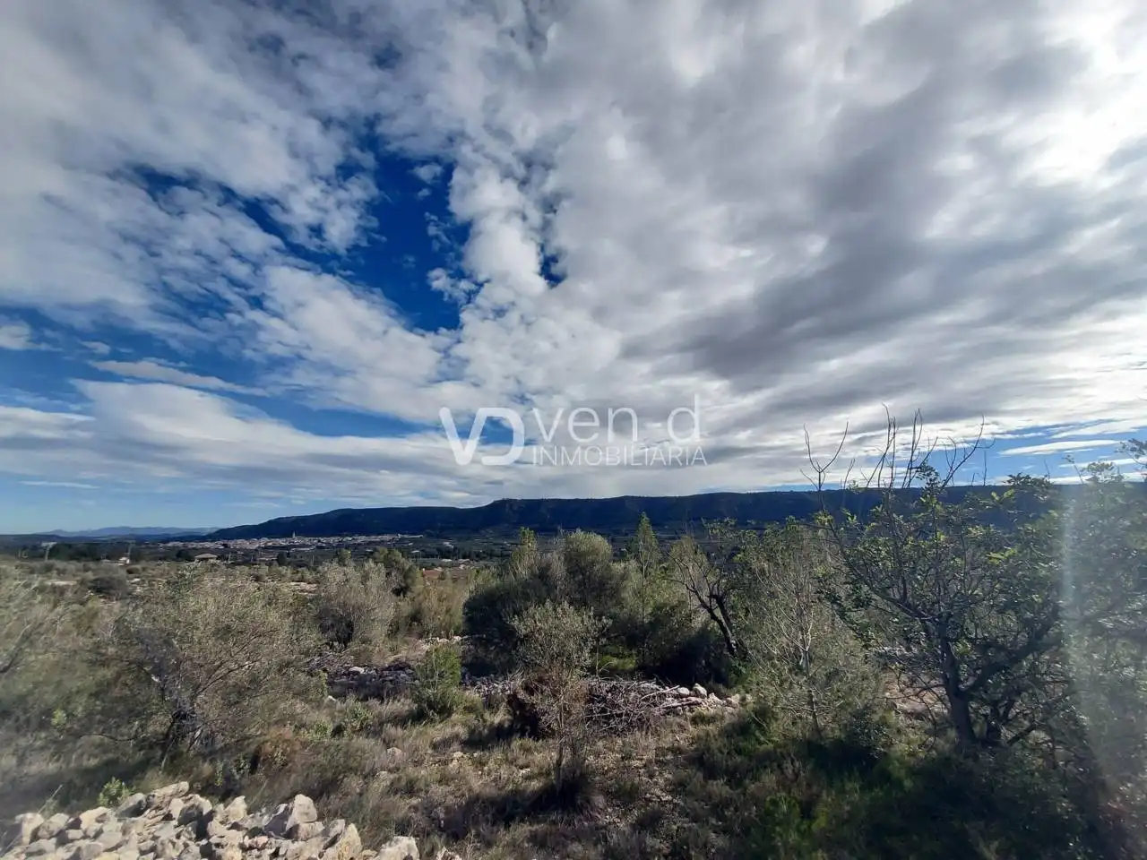 Terreno en venta en Enguera