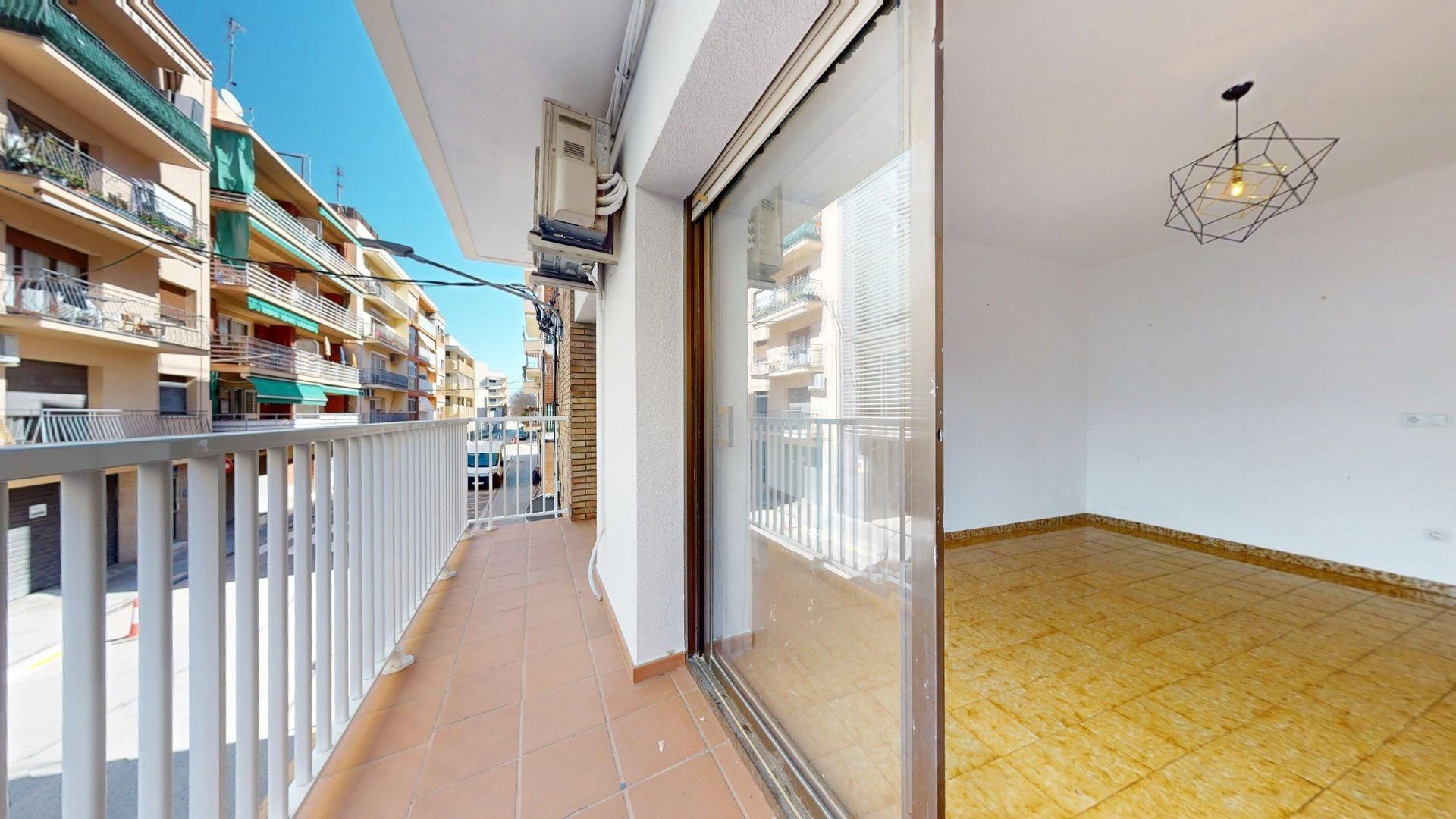 Terrassa de Pis de lloguer en Vilanova i la Geltrú amb Aire condicionat, Calefacció i Terrassa