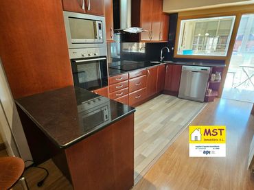 Casa amb balcó en venda a Carrer de Jacint Verdaguer