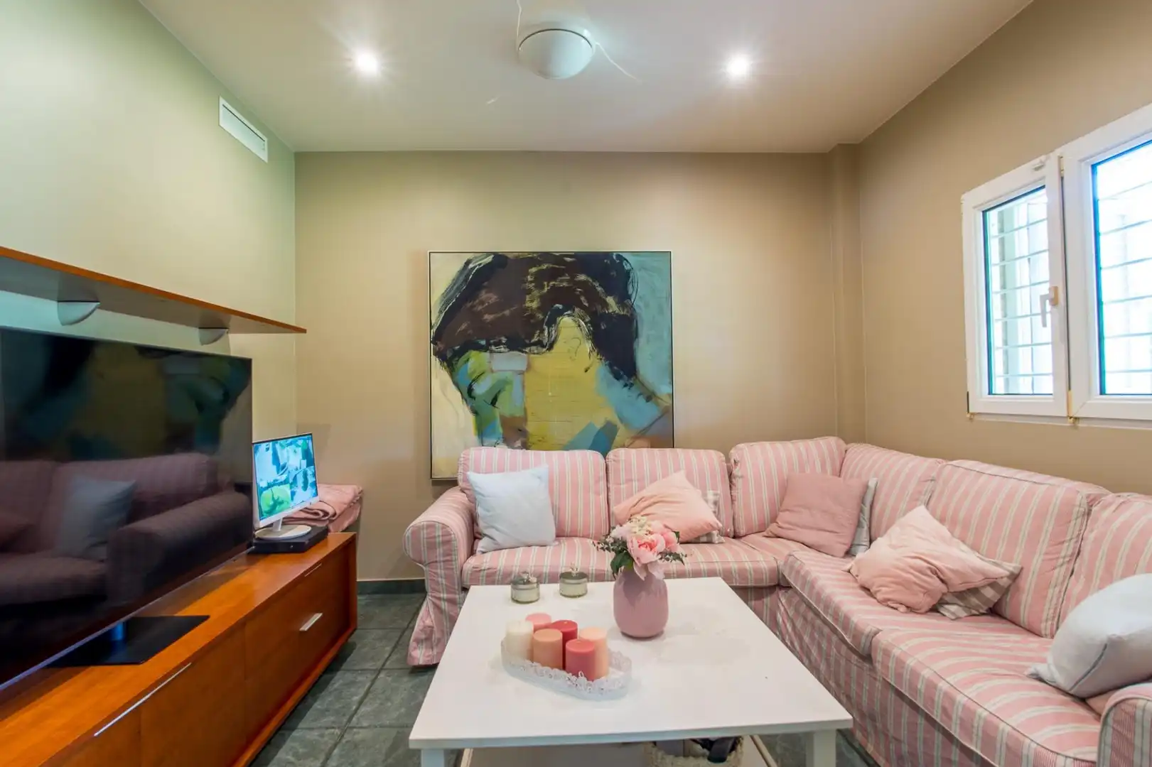 Sala d'estar de Casa o xalet en venda en Murcia amb Aire condicionat, Calefacció i Jardí privat