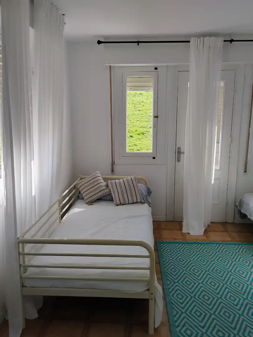 Dormitori de Casa o xalet en venda en Comillas (Cantabria) amb Moblat