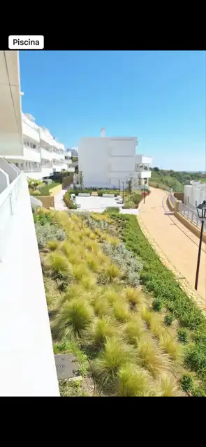 Jardín de Piso de alquiler en Estepona con Aire acondicionado, Terraza y Trastero