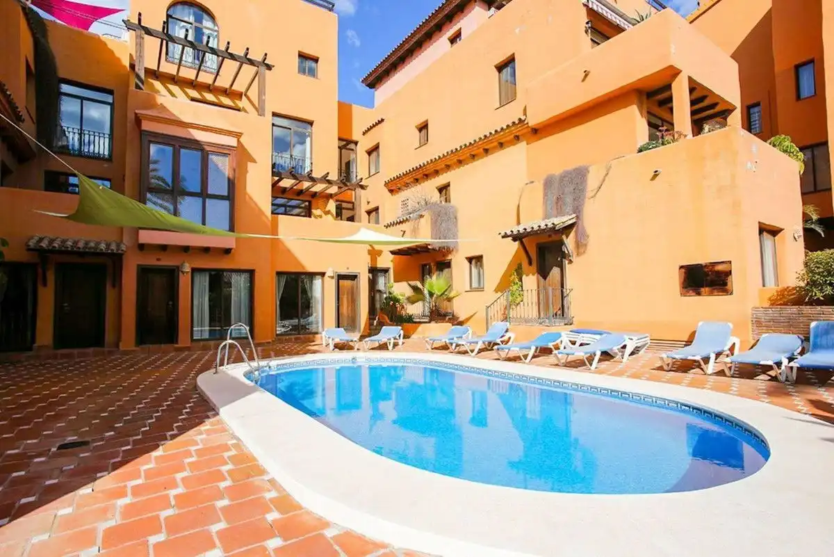 Apartamento de alquiler en Paraiso - Barronal