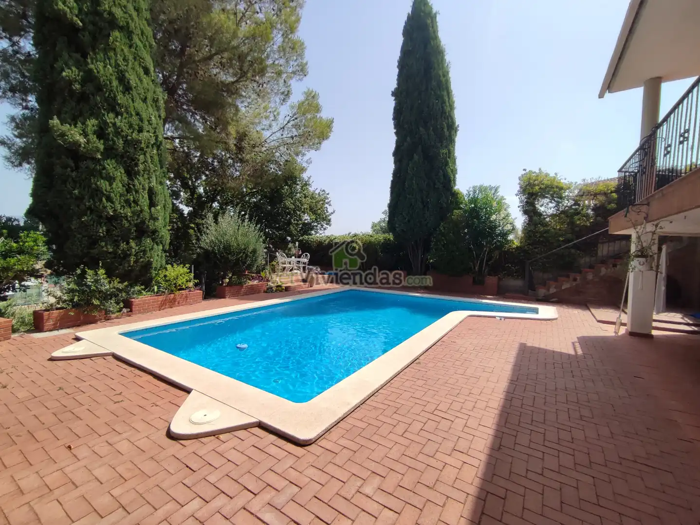 Piscina de Casa o xalet en venda en Esparreguera amb Aire condicionat, Calefacció i Jardí privat