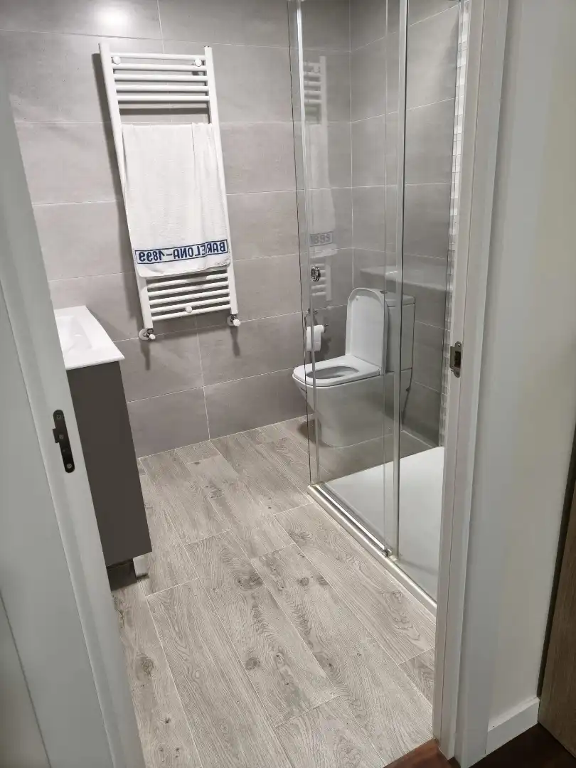 Bathroom of Flat for rent in Fisterra  with Furnished, Oven and Washing machine