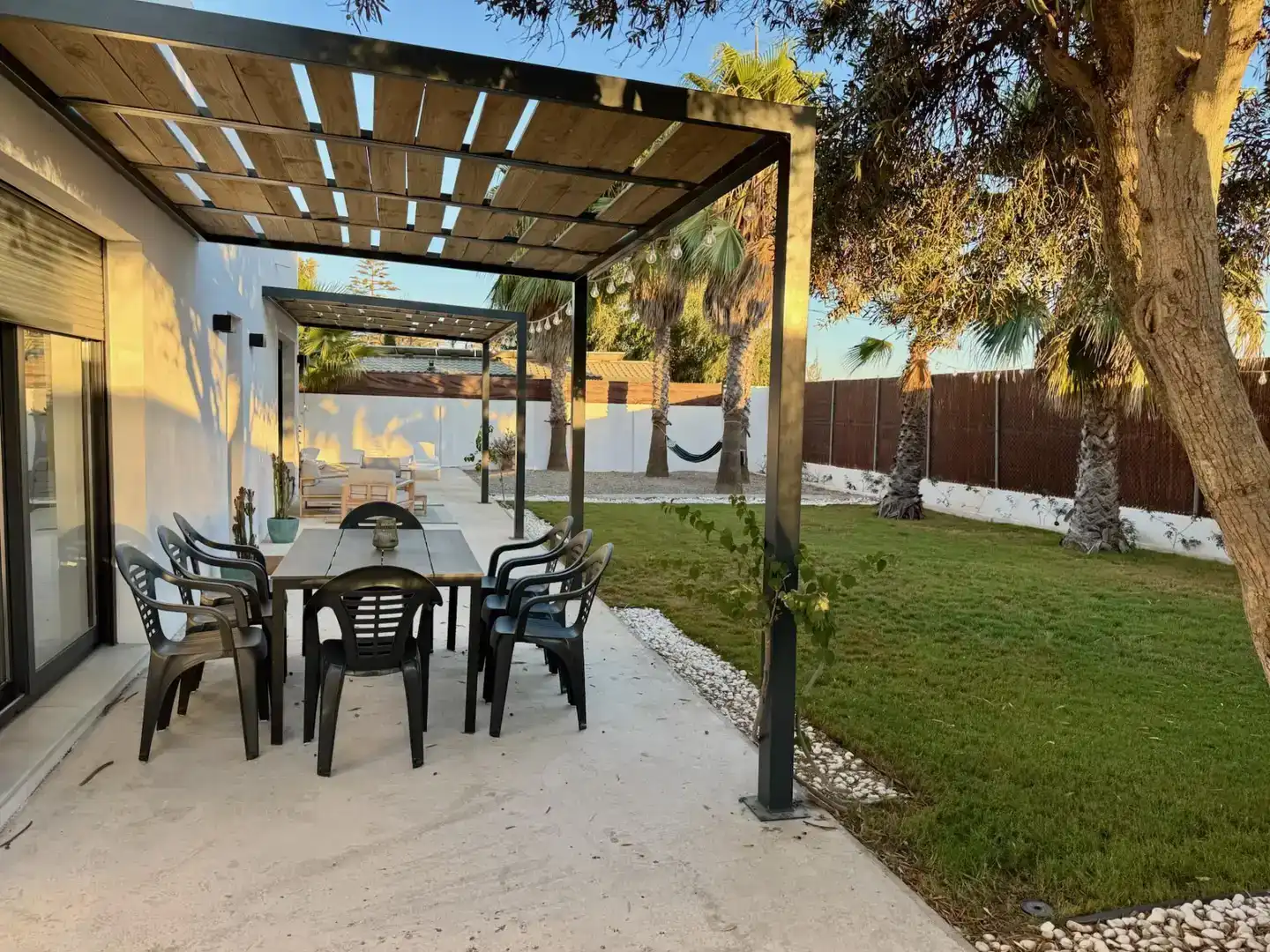 Terraza de Casa o chalet de alquiler en Chipiona con Jardín privado y Amueblado