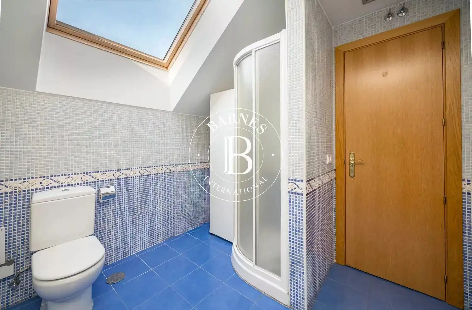 Bathroom of Apartments for sale in Madrid  with Air Conditioner, Heating and Terrace