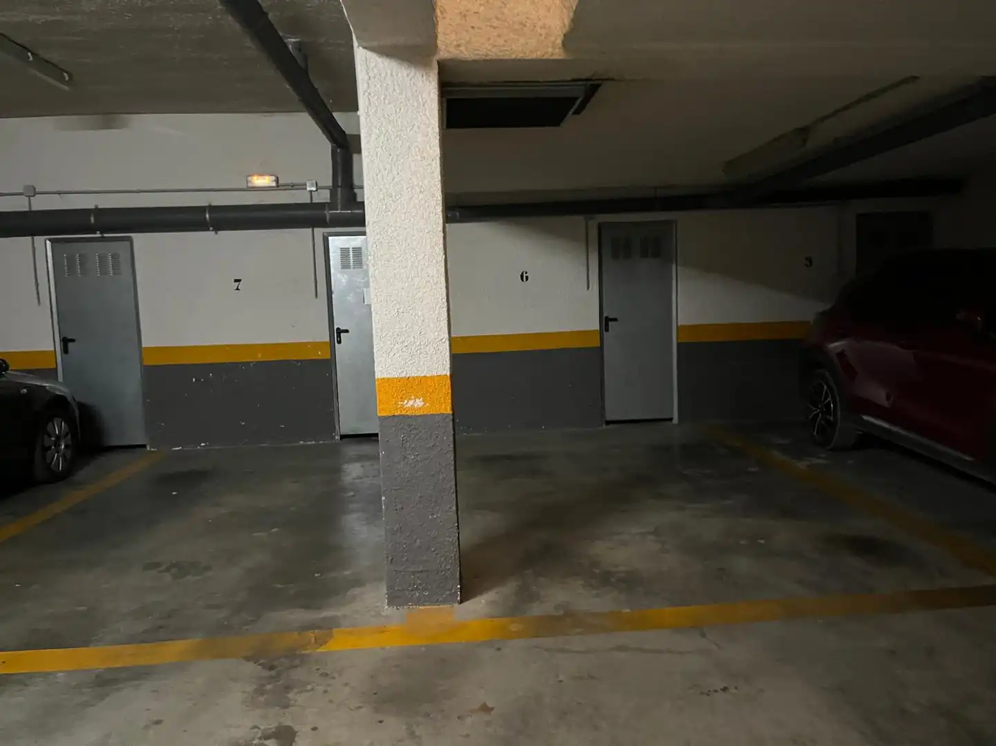 Parkplatz von Garage zur Miete in Torrent