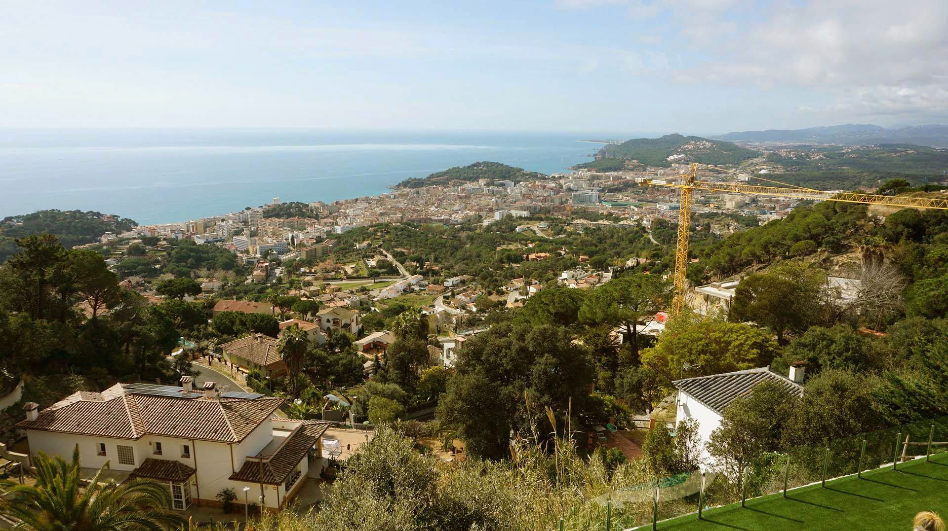 Vista exterior de Piso de alquiler en Lloret de Mar con Calefacción, Terraza y Piscina